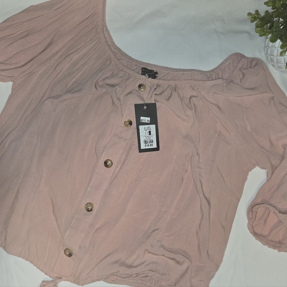 BNWT Large Blush Pink Streetwear Society Top